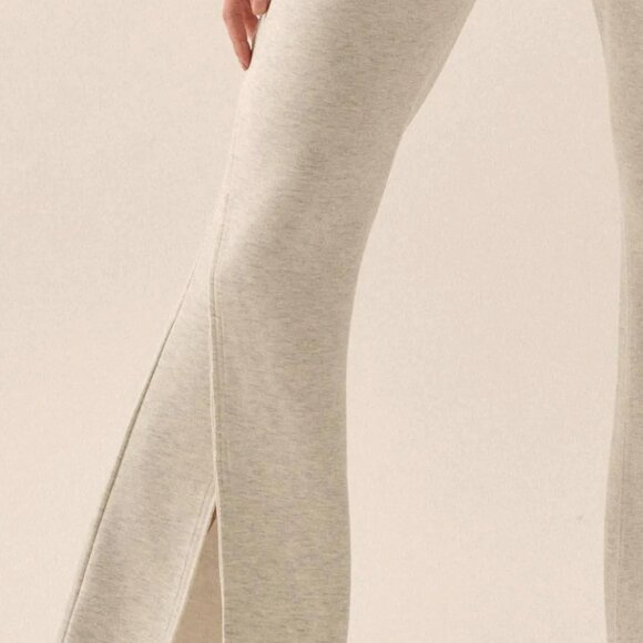 Promise the Label Premium Scuba Split-Leg Flare Pants - NWT - Size Medium - Picture 3 of 6